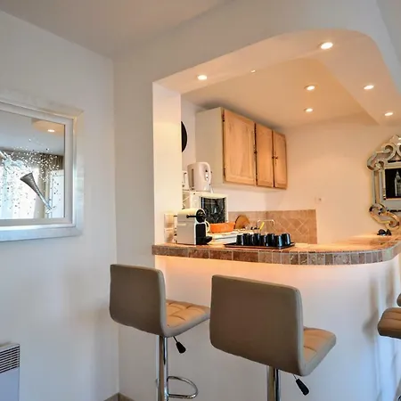 Tropez Sea View Penthouse * 圣特罗佩