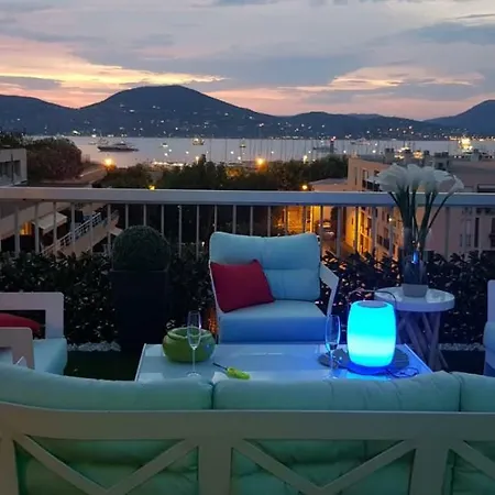 公寓 Tropez Sea View Penthouse *